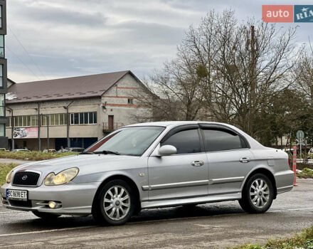 Серый Хендай Соната, объемом двигателя 2 л и пробегом 255 тыс. км за 3499 $, фото 16 на Automoto.ua