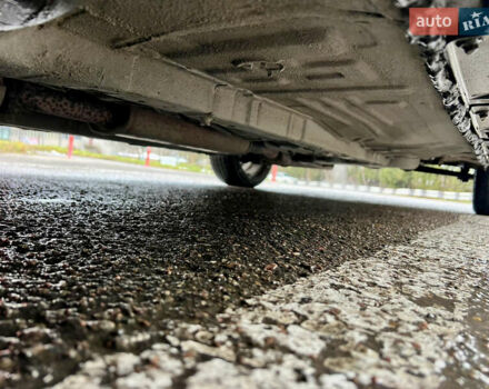 Сірий Хендай Соната, об'ємом двигуна 2 л та пробігом 255 тис. км за 2999 $, фото 41 на Automoto.ua