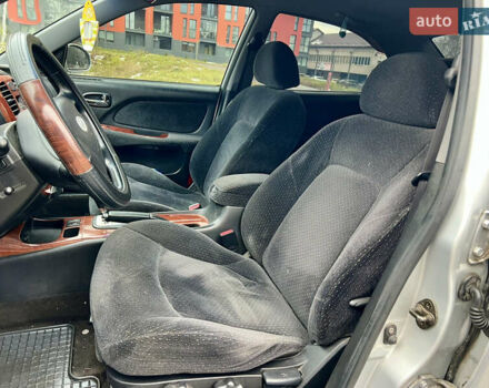 Сірий Хендай Соната, об'ємом двигуна 2 л та пробігом 255 тис. км за 2999 $, фото 25 на Automoto.ua