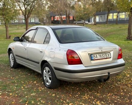 Сірий Хендай Соната, об'ємом двигуна 1.6 л та пробігом 270 тис. км за 1950 $, фото 5 на Automoto.ua