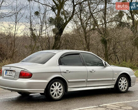 Серый Хендай Соната, объемом двигателя 2 л и пробегом 255 тыс. км за 2999 $, фото 19 на Automoto.ua