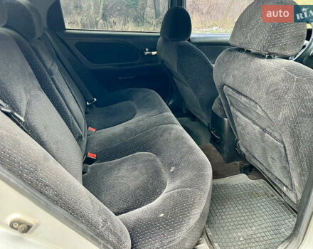 Сірий Хендай Соната, об'ємом двигуна 2 л та пробігом 255 тис. км за 2999 $, фото 29 на Automoto.ua