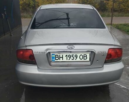 Серый Хендай Соната, объемом двигателя 2 л и пробегом 40 тыс. км за 3800 $, фото 11 на Automoto.ua