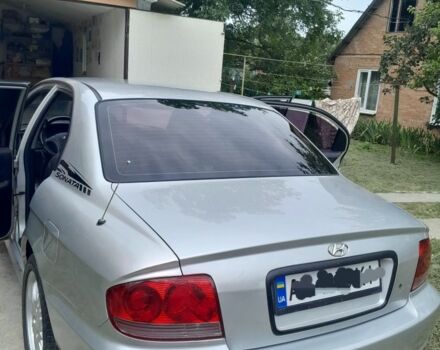 Сірий Хендай Соната, об'ємом двигуна 2 л та пробігом 370 тис. км за 3800 $, фото 10 на Automoto.ua