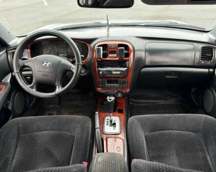 Серый Хендай Соната, объемом двигателя 2 л и пробегом 330 тыс. км за 2800 $, фото 8 на Automoto.ua
