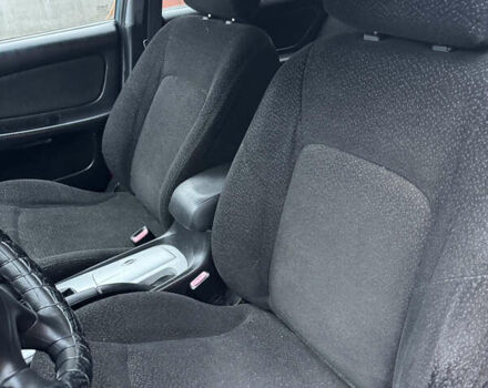 Серый Хендай Соната, объемом двигателя 2 л и пробегом 270 тыс. км за 1699 $, фото 24 на Automoto.ua