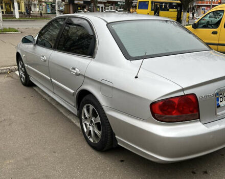 Серый Хендай Соната, объемом двигателя 2 л и пробегом 287 тыс. км за 3700 $, фото 31 на Automoto.ua