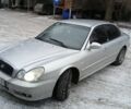 Сірий Хендай Соната, об'ємом двигуна 2 л та пробігом 240 тис. км за 2950 $, фото 1 на Automoto.ua