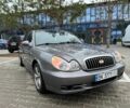 Серый Хендай Соната, объемом двигателя 2.7 л и пробегом 300 тыс. км за 2700 $, фото 4 на Automoto.ua