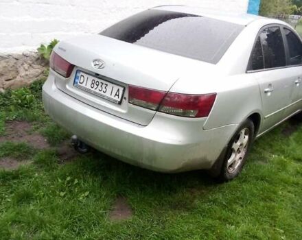 Серый Хендай Соната, объемом двигателя 2.4 л и пробегом 170 тыс. км за 5300 $, фото 8 на Automoto.ua