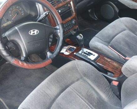 Сірий Хендай Соната, об'ємом двигуна 2.7 л та пробігом 140 тис. км за 3500 $, фото 1 на Automoto.ua