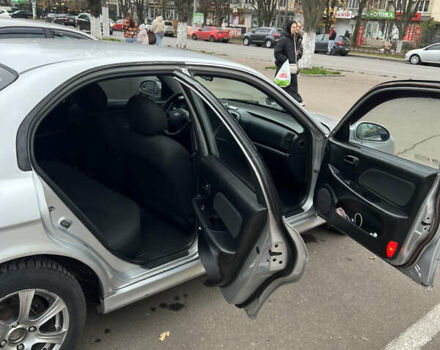 Серый Хендай Соната, объемом двигателя 2 л и пробегом 287 тыс. км за 3700 $, фото 23 на Automoto.ua