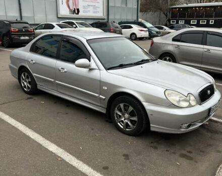 Серый Хендай Соната, объемом двигателя 2 л и пробегом 287 тыс. км за 3700 $, фото 27 на Automoto.ua