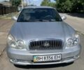 Серый Хендай Соната, объемом двигателя 2 л и пробегом 235 тыс. км за 5000 $, фото 1 на Automoto.ua