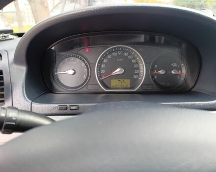 Серый Хендай Соната, объемом двигателя 2.4 л и пробегом 273 тыс. км за 5000 $, фото 11 на Automoto.ua