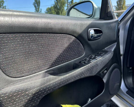 Серый Хендай Соната, объемом двигателя 2 л и пробегом 255 тыс. км за 3350 $, фото 10 на Automoto.ua