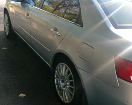 Серый Хендай Соната, объемом двигателя 2.4 л и пробегом 241 тыс. км за 4000 $, фото 14 на Automoto.ua