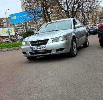 Хендай Соната 2006 в Одессе на Automoto.ua Серый Хендай Соната, объемом двигателя 2 л и пробегом 290 тыс. км за 5900 $, фото 6 на Automoto.ua