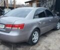 Серый Хендай Соната, объемом двигателя 2.4 л и пробегом 290 тыс. км за 5000 $, фото 1 на Automoto.ua