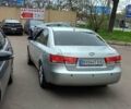 Хендай Соната 2006 в Одессе на Automoto.ua Серый Хендай Соната, объемом двигателя 2 л и пробегом 290 тыс. км за 5900 $, фото 2 на Automoto.ua