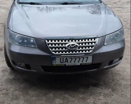 Серый Хендай Соната, объемом двигателя 2.4 л и пробегом 290 тыс. км за 5000 $, фото 2 на Automoto.ua