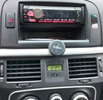 Хендай Соната 2006 в Одессе на Automoto.ua Серый Хендай Соната, объемом двигателя 2 л и пробегом 290 тыс. км за 5900 $, фото 13 на Automoto.ua