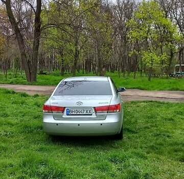 Хендай Соната 2006 в Одессе на Automoto.ua Серый Хендай Соната, объемом двигателя 2 л и пробегом 290 тыс. км за 5900 $, фото 30 на Automoto.ua