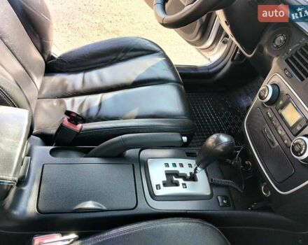 Серый Хендай Соната, объемом двигателя 1.99 л и пробегом 260 тыс. км за 6000 $, фото 10 на Automoto.ua