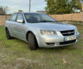Хендай Соната 2006 у Смеле на Automoto.ua Сірий Хендай Соната, об'ємом двигуна 1.99 л та пробігом 275 тис. км за 5100 $, фото 9 на Automoto.ua
