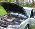 Хендай Соната 2006 в Одессе на Automoto.ua Серый Хендай Соната, объемом двигателя 2 л и пробегом 290 тыс. км за 5900 $, фото 24 на Automoto.ua