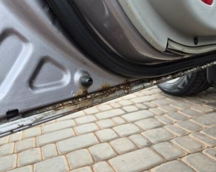 Серый Хендай Соната, объемом двигателя 2.4 л и пробегом 280 тыс. км за 5300 $, фото 7 на Automoto.ua