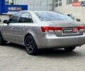 Серый Хендай Соната, объемом двигателя 2.4 л и пробегом 178 тыс. км за 4990 $, фото 5 на Automoto.ua