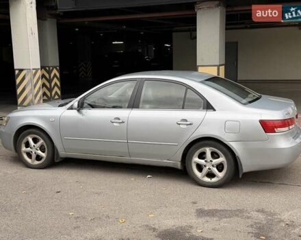 Серый Хендай Соната, объемом двигателя 2.4 л и пробегом 200 тыс. км за 3700 $, фото 34 на Automoto.ua