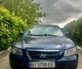 Серый Хендай Соната, объемом двигателя 2 л и пробегом 300 тыс. км за 3700 $, фото 1 на Automoto.ua