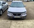 Серый Хендай Соната, объемом двигателя 2.4 л и пробегом 221 тыс. км за 6500 $, фото 1 на Automoto.ua