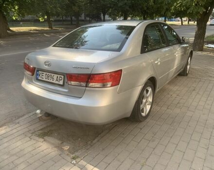 Сірий Хендай Соната, об'ємом двигуна 2 л та пробігом 340 тис. км за 3550 $, фото 3 на Automoto.ua
