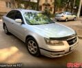 Серый Хендай Соната, объемом двигателя 2.4 л и пробегом 217 тыс. км за 4800 $, фото 1 на Automoto.ua