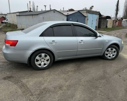 Серый Хендай Соната, объемом двигателя 2 л и пробегом 191 тыс. км за 5950 $, фото 8 на Automoto.ua