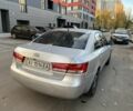 Серый Хендай Соната, объемом двигателя 2 л и пробегом 271 тыс. км за 4250 $, фото 6 на Automoto.ua