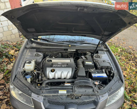 Серый Хендай Соната, объемом двигателя 2 л и пробегом 42 тыс. км за 9999 $, фото 31 на Automoto.ua