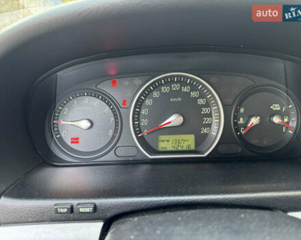 Серый Хендай Соната, объемом двигателя 2 л и пробегом 42 тыс. км за 9999 $, фото 5 на Automoto.ua