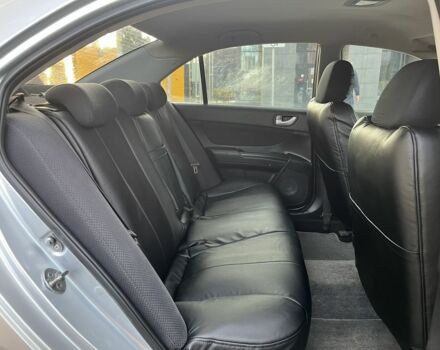 Серый Хендай Соната, объемом двигателя 2 л и пробегом 271 тыс. км за 4250 $, фото 14 на Automoto.ua