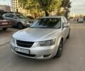 Серый Хендай Соната, объемом двигателя 2 л и пробегом 271 тыс. км за 4250 $, фото 1 на Automoto.ua