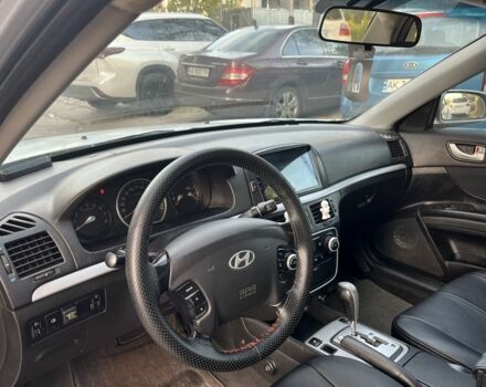 Серый Хендай Соната, объемом двигателя 2 л и пробегом 271 тыс. км за 4250 $, фото 18 на Automoto.ua