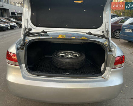 Серый Хендай Соната, объемом двигателя 2 л и пробегом 271 тыс. км за 4250 $, фото 17 на Automoto.ua