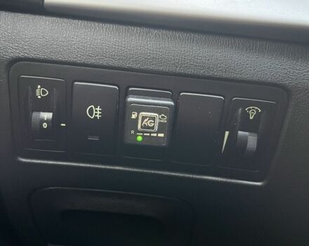 Серый Хендай Соната, объемом двигателя 2 л и пробегом 271 тыс. км за 4250 $, фото 21 на Automoto.ua