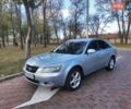 Серый Хендай Соната, объемом двигателя 2.4 л и пробегом 271 тыс. км за 7000 $, фото 1 на Automoto.ua