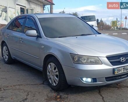 Сірий Хендай Соната, об'ємом двигуна 3.34 л та пробігом 190 тис. км за 5300 $, фото 8 на Automoto.ua