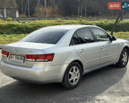 Сірий Хендай Соната, об'ємом двигуна 2 л та пробігом 420 тис. км за 3500 $, фото 2 на Automoto.ua