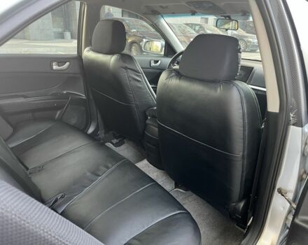 Серый Хендай Соната, объемом двигателя 2 л и пробегом 271 тыс. км за 4250 $, фото 15 на Automoto.ua